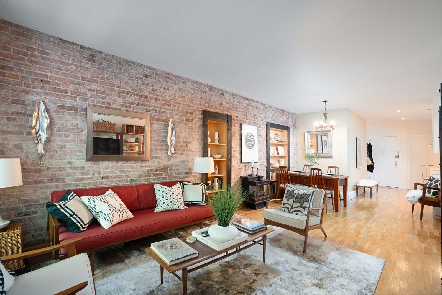 5 West 107 Street
