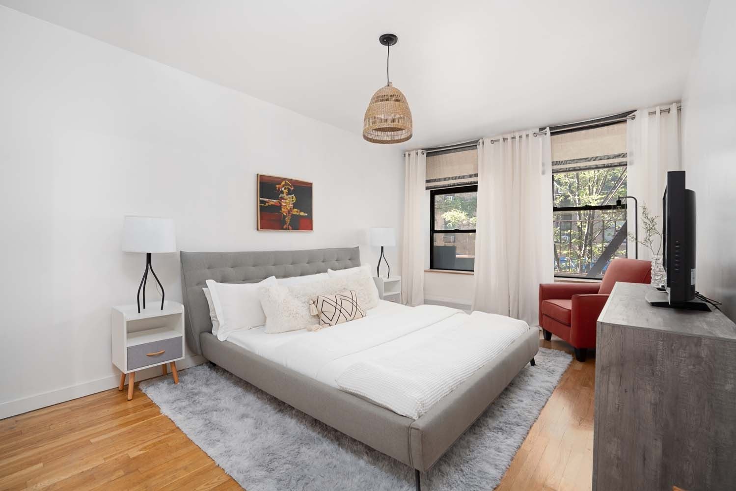 5 West 107 Street