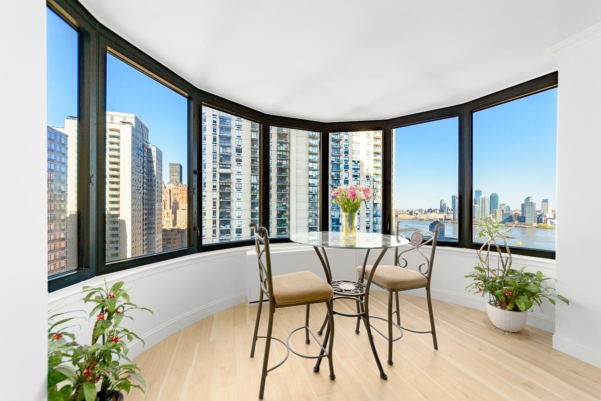 330 East 38th Street