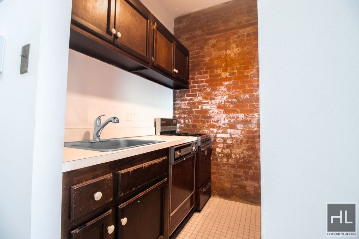 455 West 43rd Street