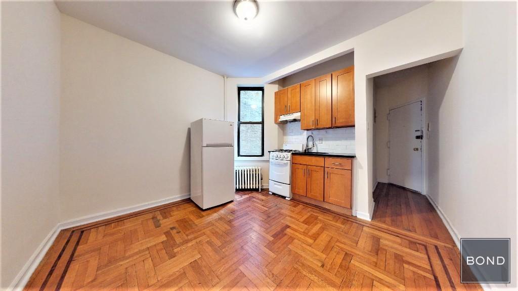 228 East 36th Street