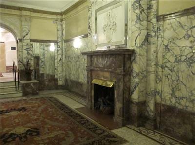 418 Central Park West
