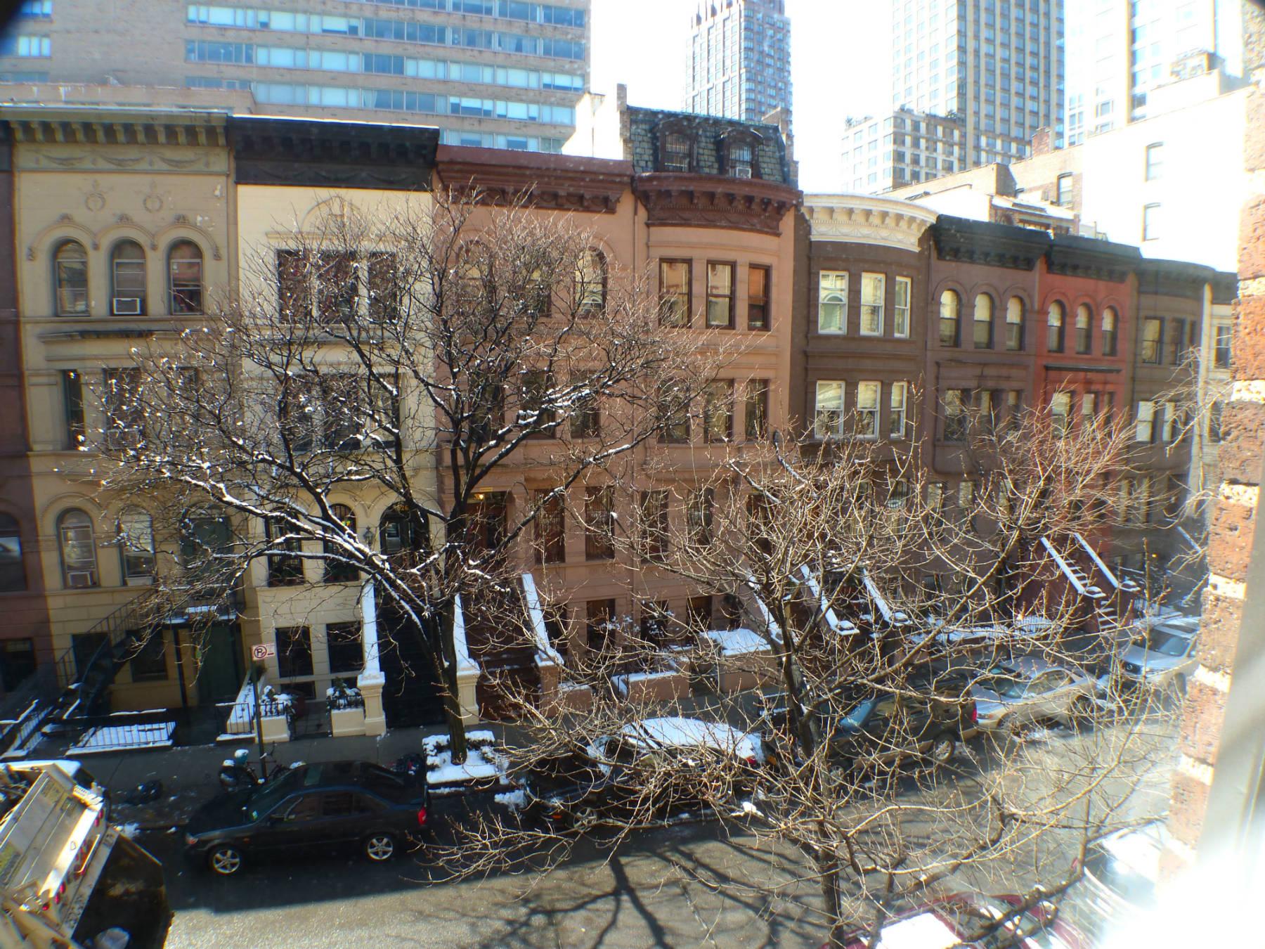 325 West 71st Street