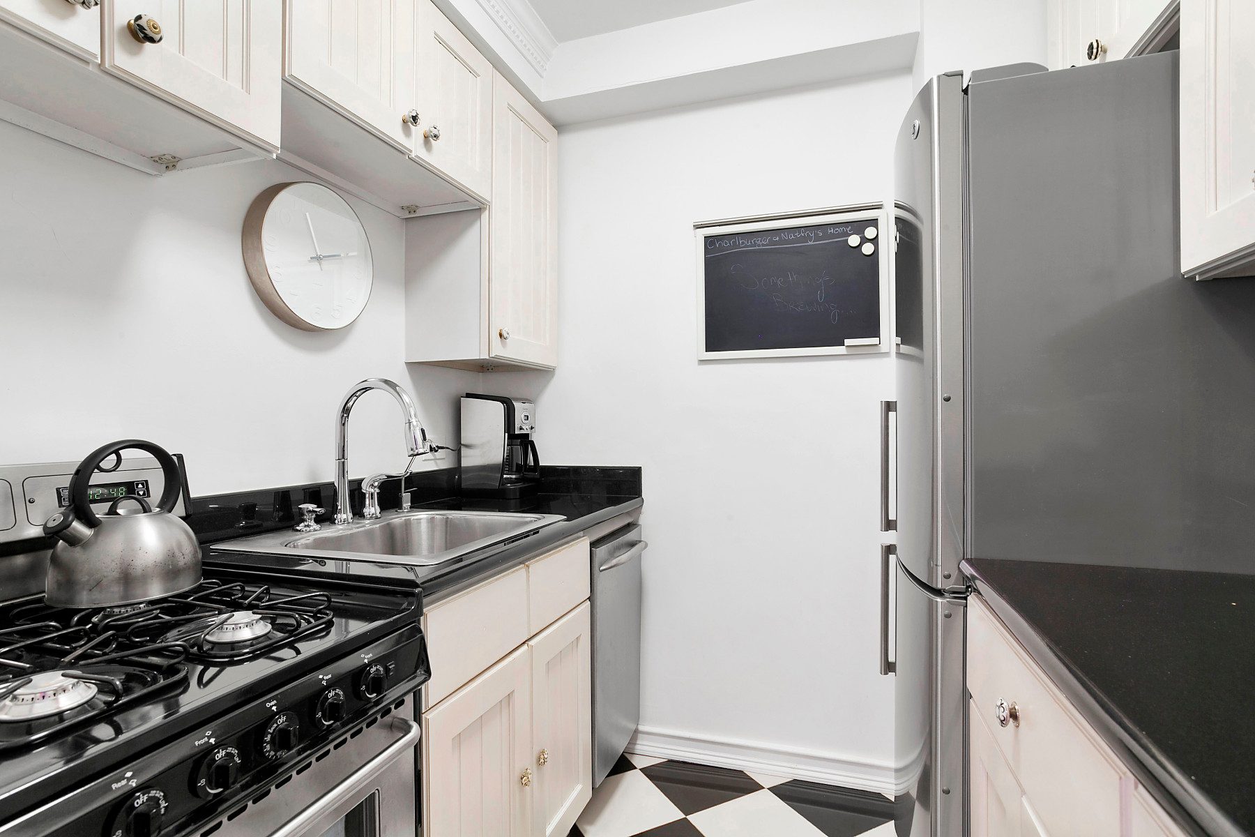 35 East 38th Street