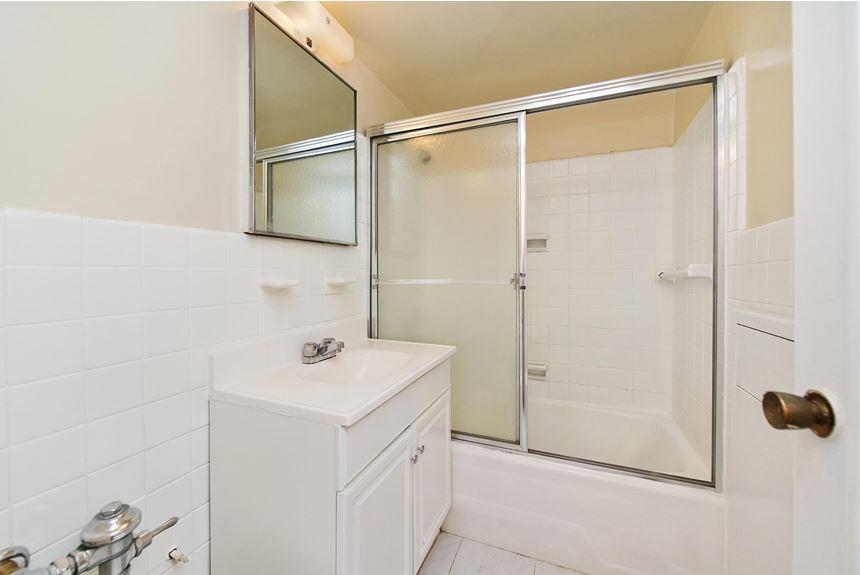 35 East 38th Street