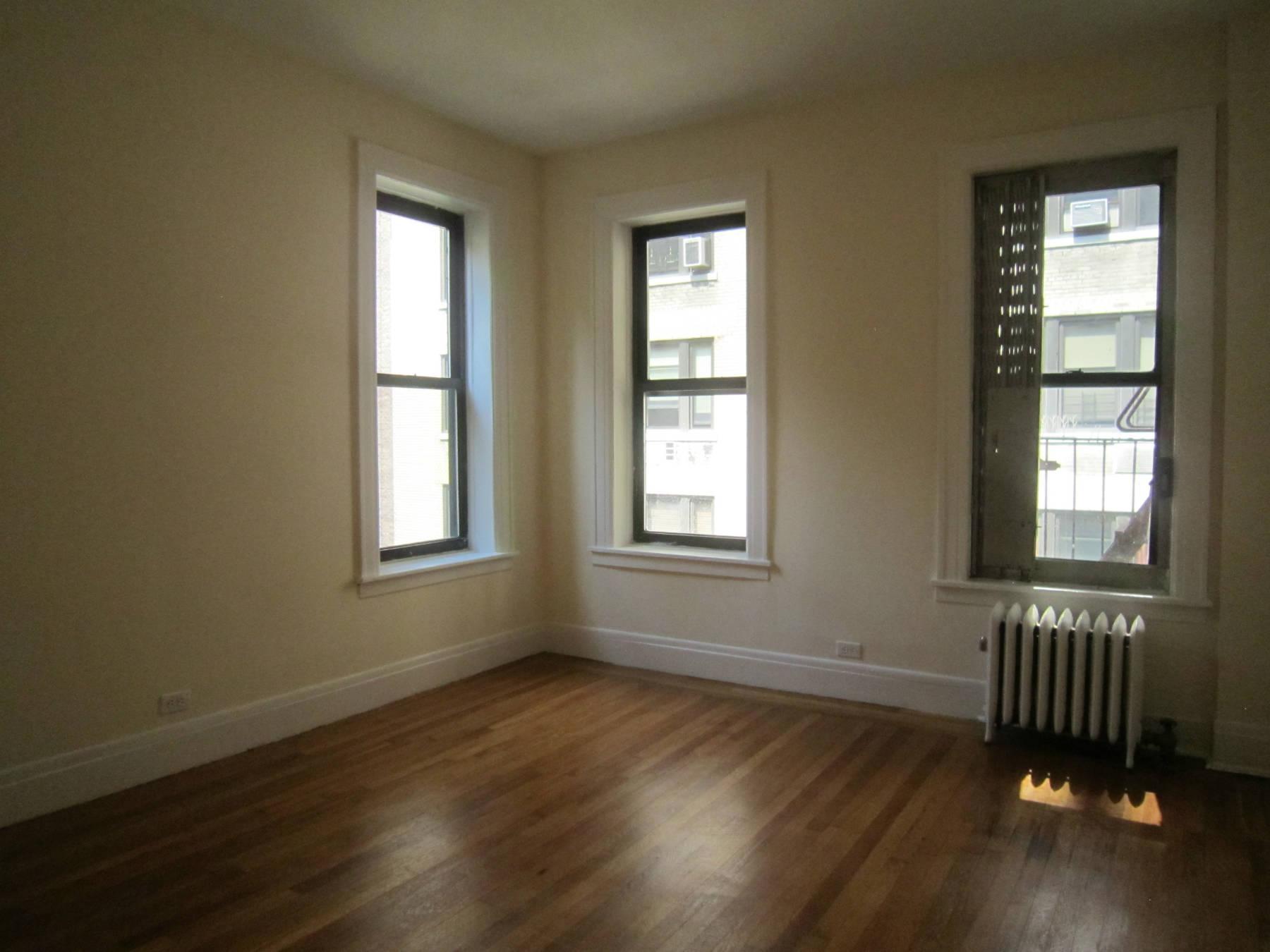 325 West 71st Street