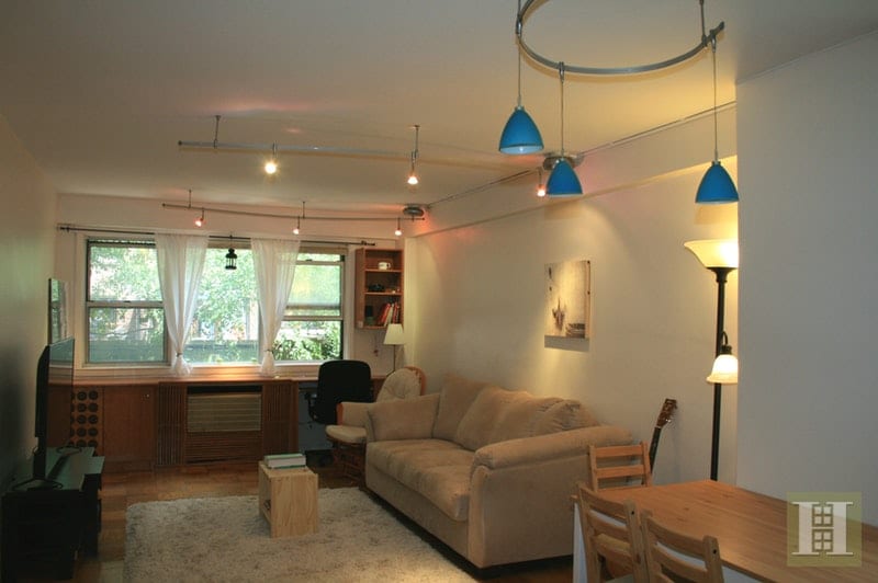 245 East 35th Street