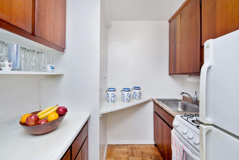 155 East 38th Street