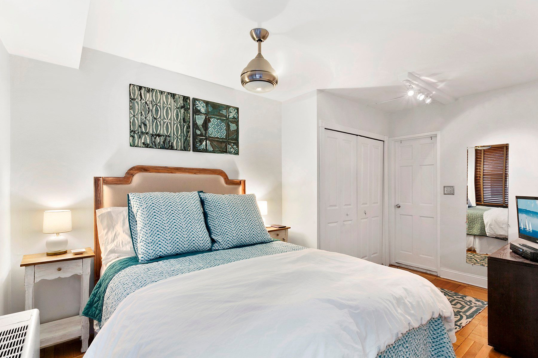 35 East 38th Street
