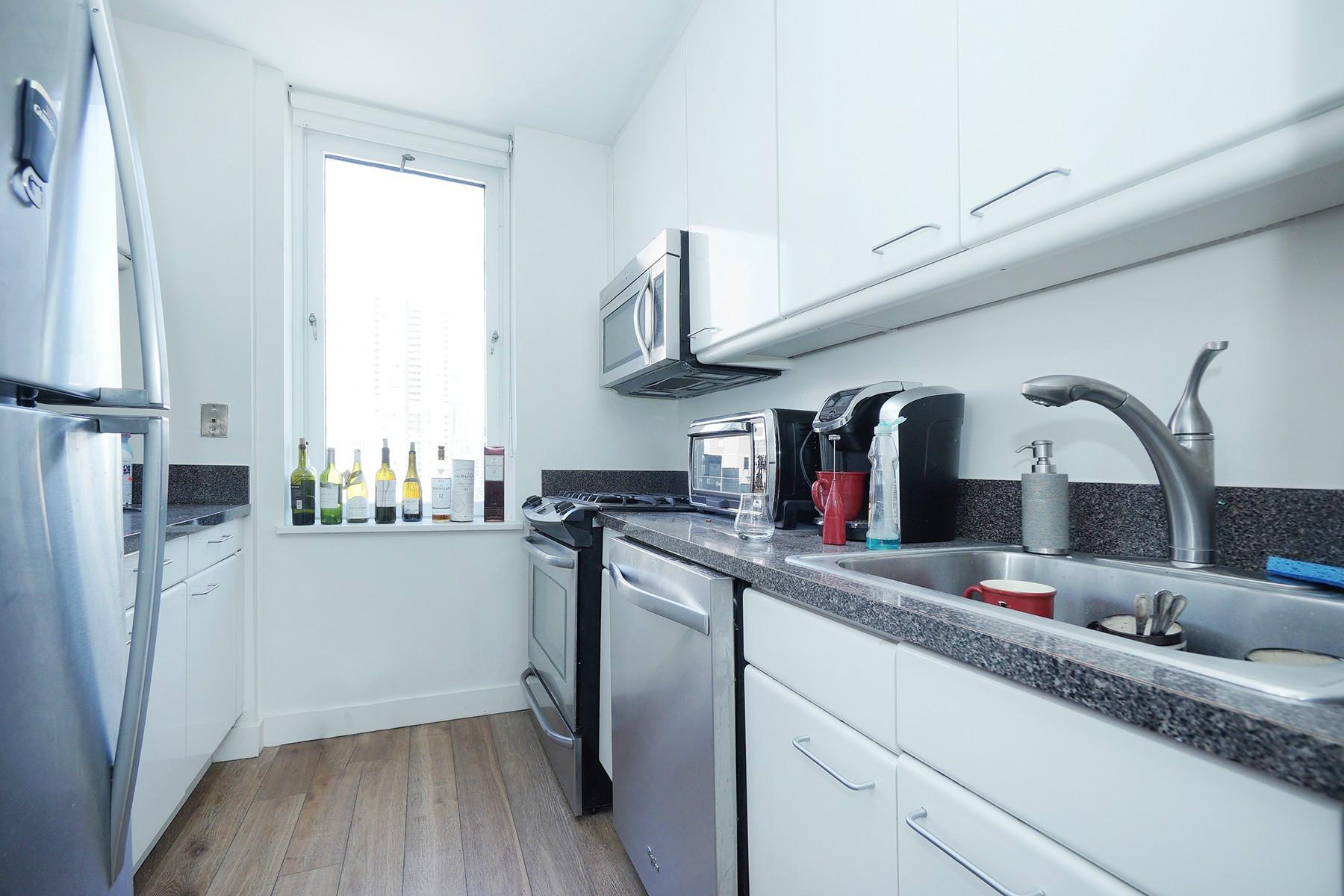 560 West 43rd Street