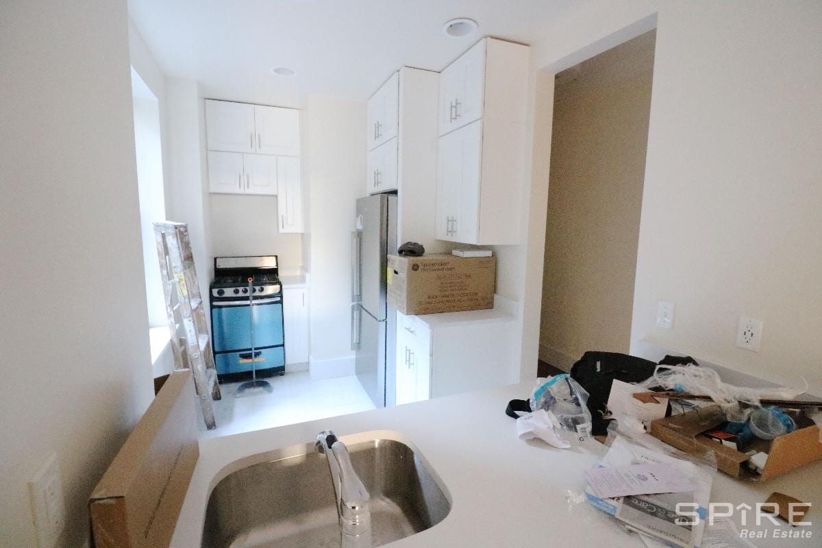 106 West 69th Street