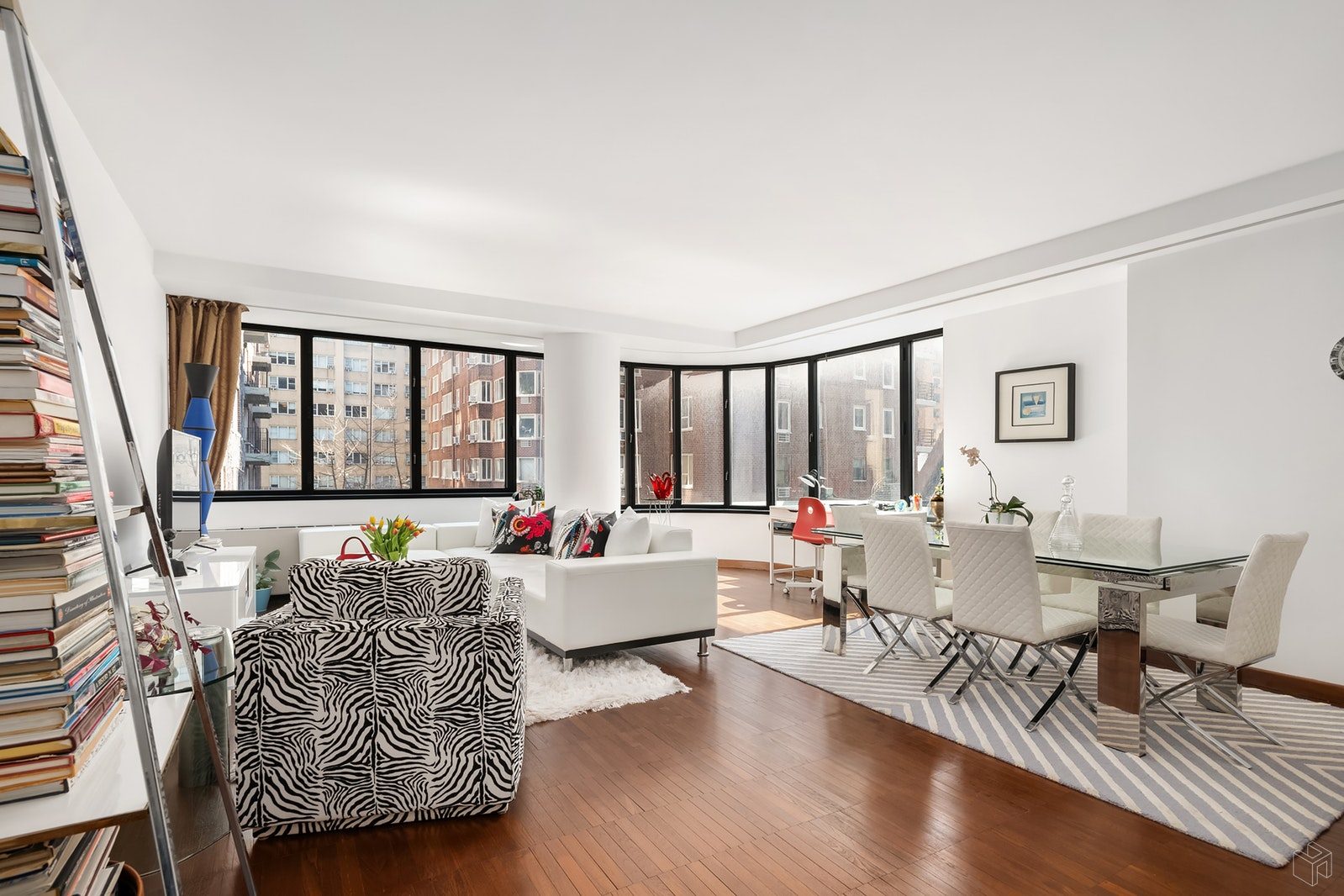 211 Madison Avenue
