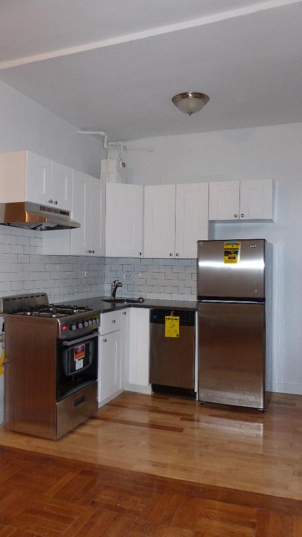 325 West 71st Street