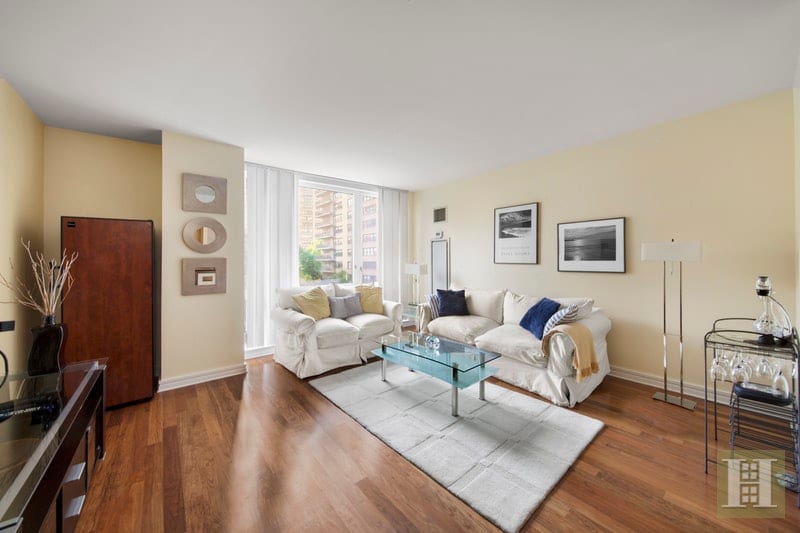 200 West End Avenue