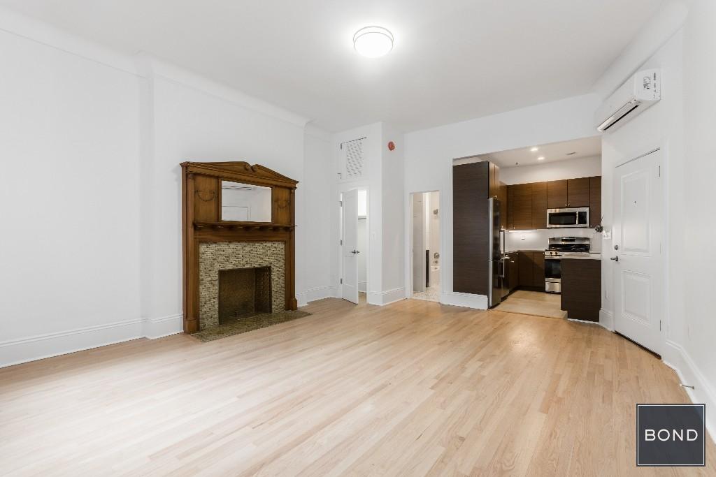14 West 69th Street