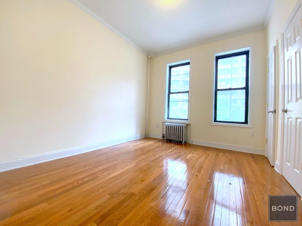 228 East 36th Street