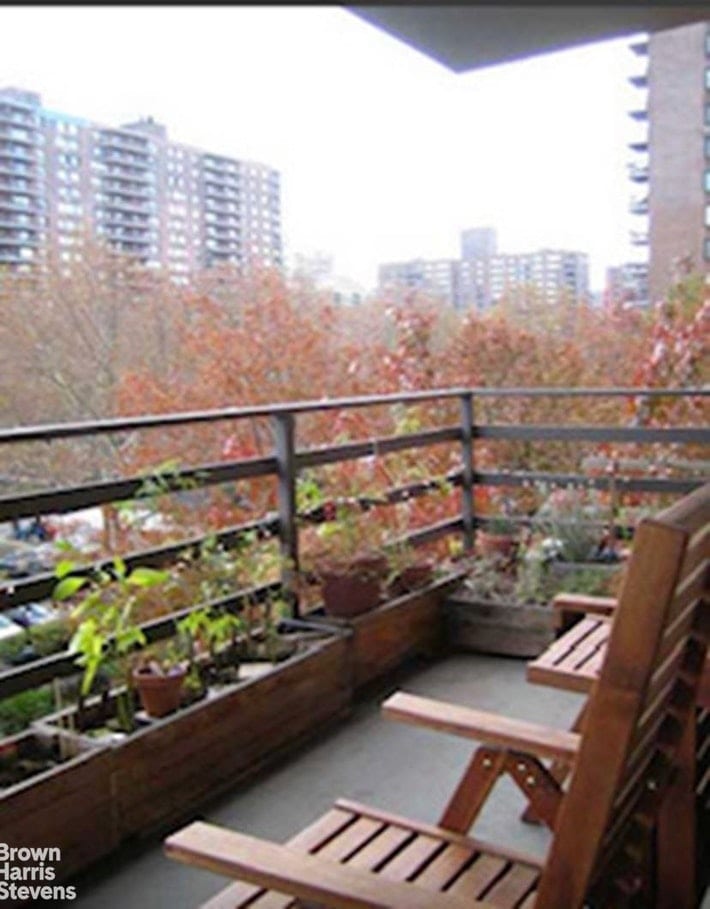 400 Central Park West