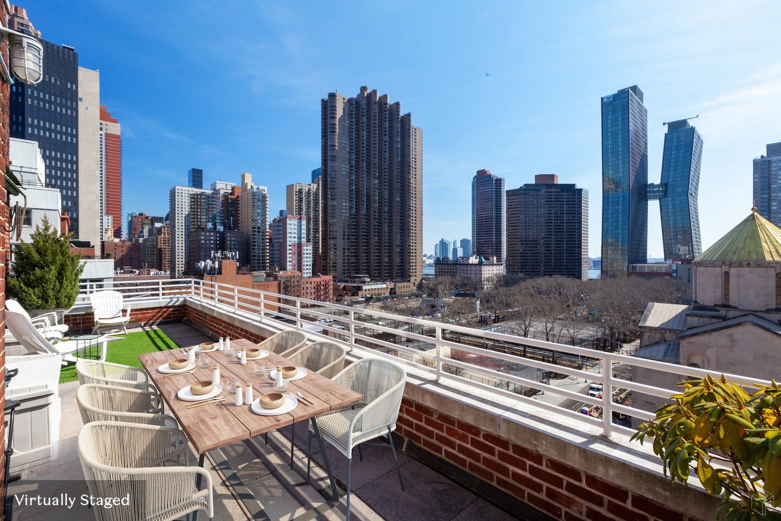 240 East 35th Street