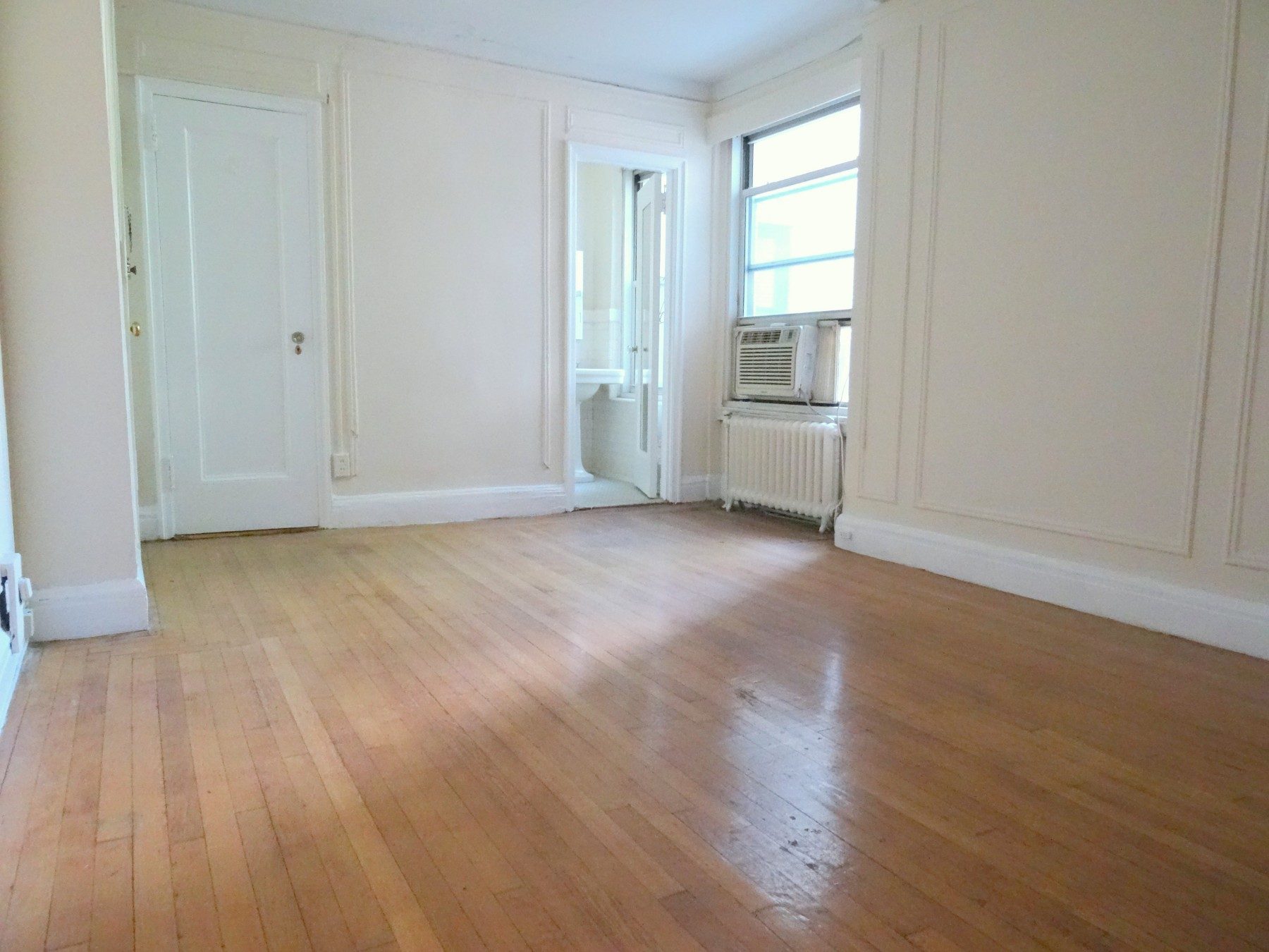 325 West 45th Street