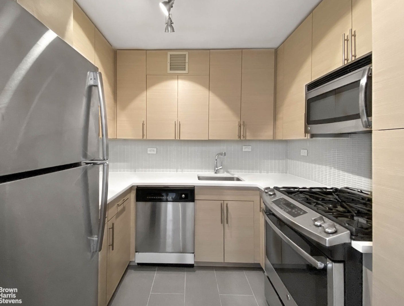 160 East 84th Street