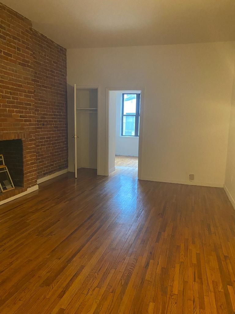 536 East 89th Street