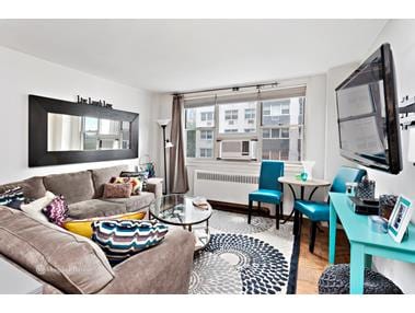240 East 35th Street