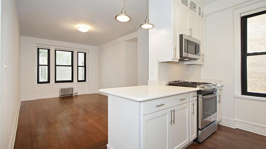 255 West End Avenue