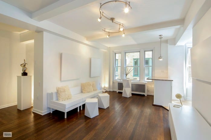325 West 45th Street