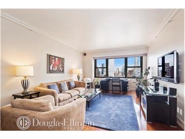 160 East 38th Street