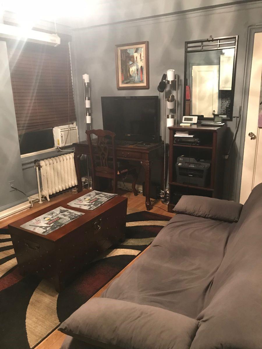 325 West 45th Street