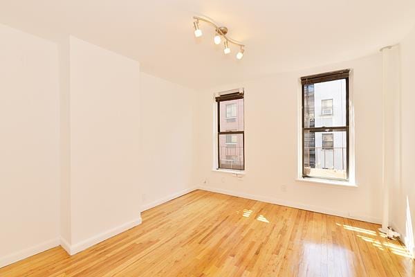 522 West 50th Street