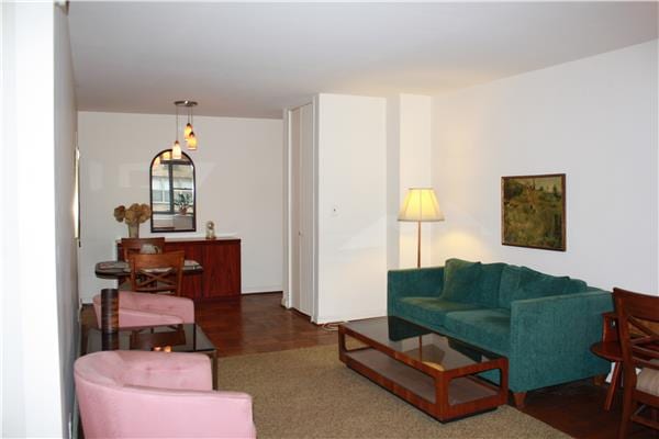 35 East 38th Street