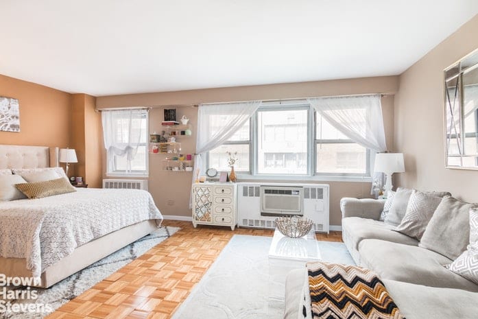245 East 35th Street