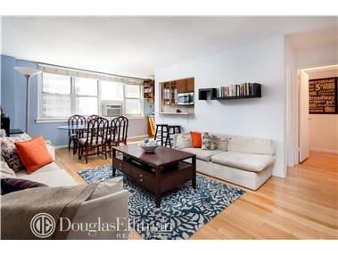 240 East 35th Street