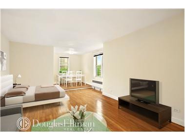 320 East 35th Street