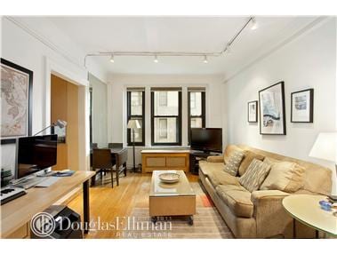 255 West End Avenue