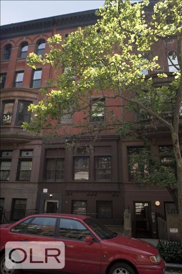 46 West 71st Street
