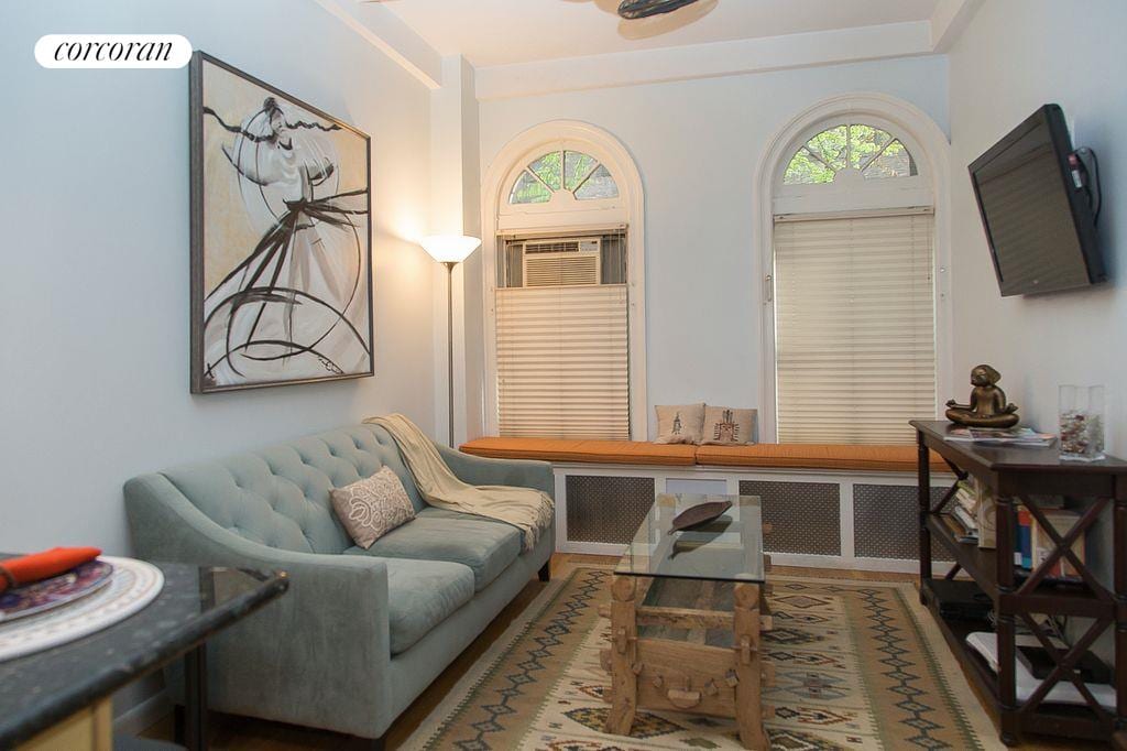 105 East 38th Street