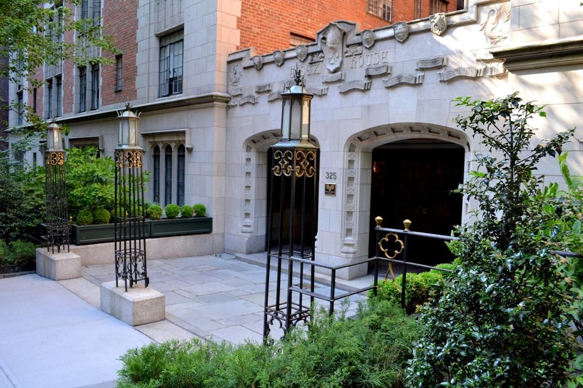 325 East 41st Street
