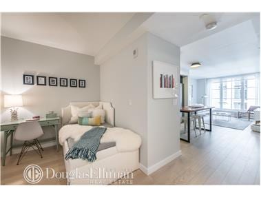 535 West 43 Street