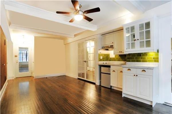 325 East 41st Street