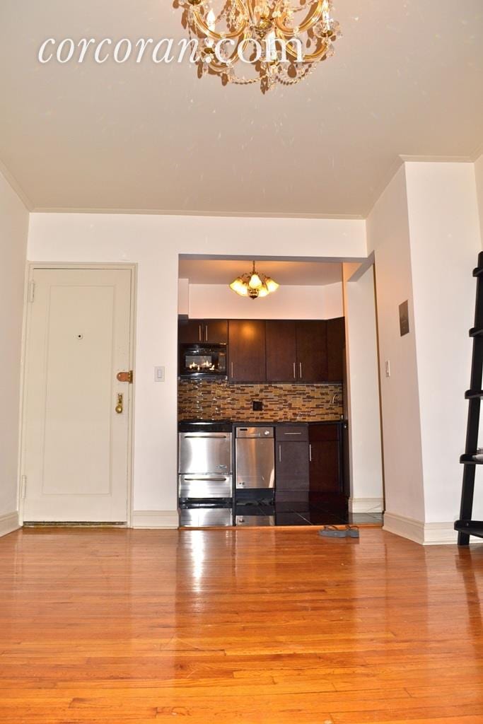 38 West 69th Street