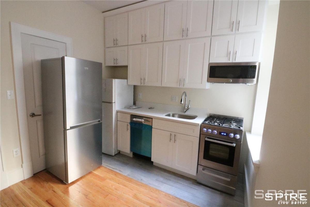 312 West 48th Street