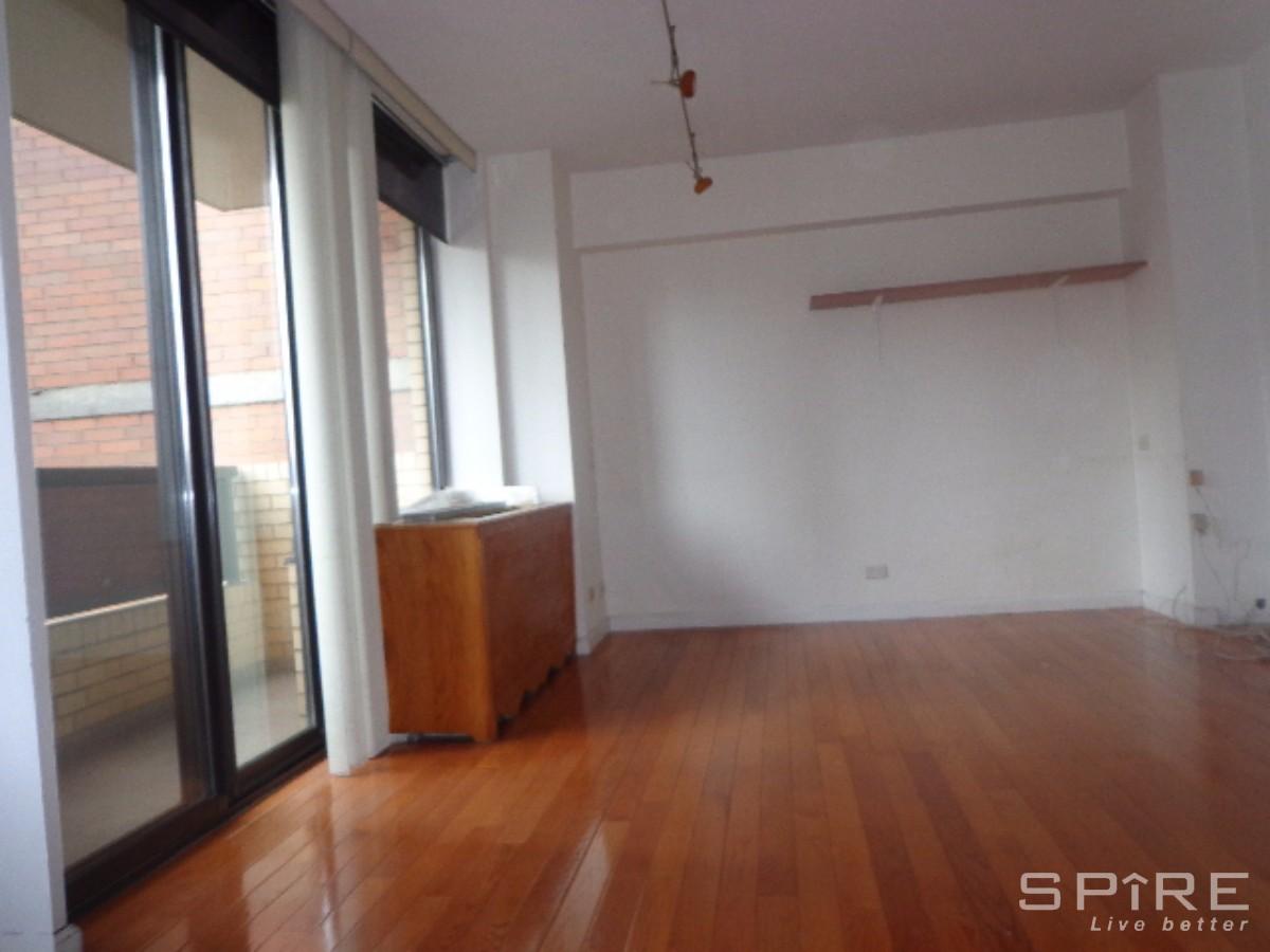 311 East 38th Street
