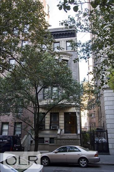 9 West 69th Street