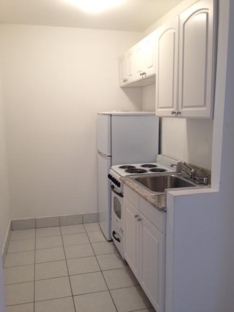 323 East 75th Street