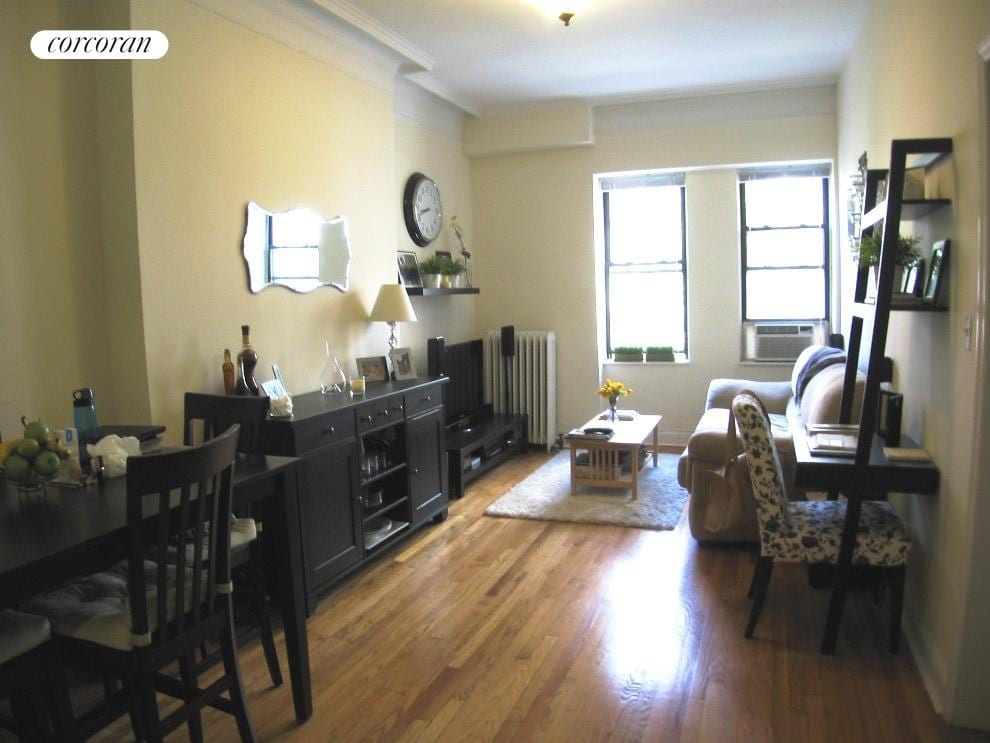32 West 71st Street