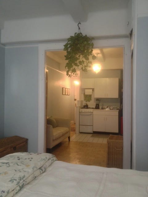 42 West 72nd Street