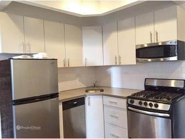 247 East 39th Street