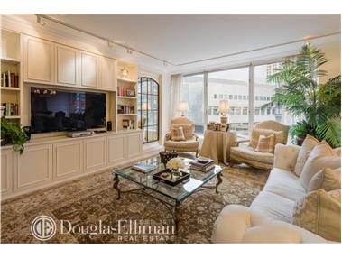 150 Columbus Avenue